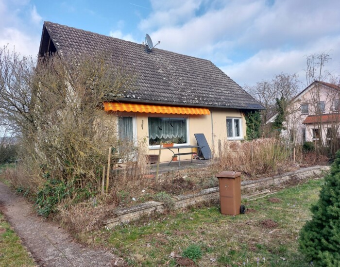 Roßtal, Einfamilienhaus zum Verkauf